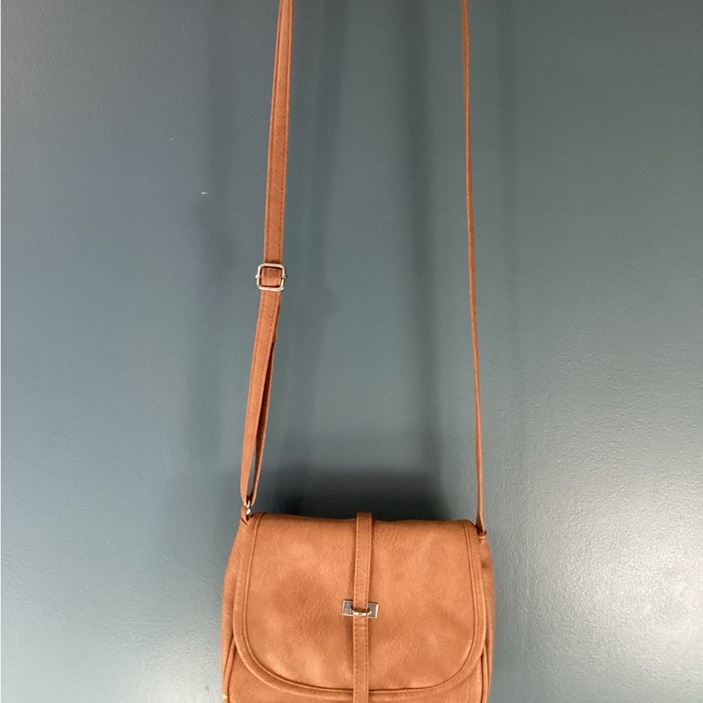 Fonmor Brown Leather Western style Purse with silver accents